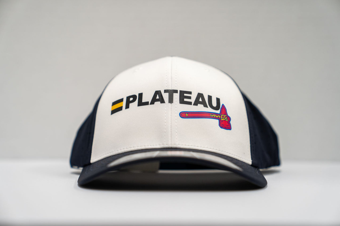 RICHARDSON 632 WHITE & BLACK TOMAHAWK RFLEX SNAPBACK